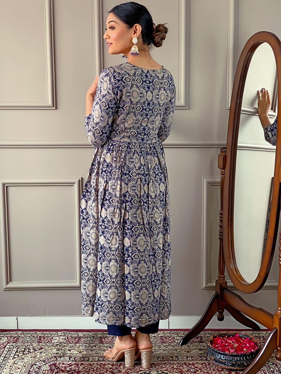 Kalaai Alia Cut Rayon Printed Embroidery Kurti With Bottom Dupatta Wholesale Price In Surat